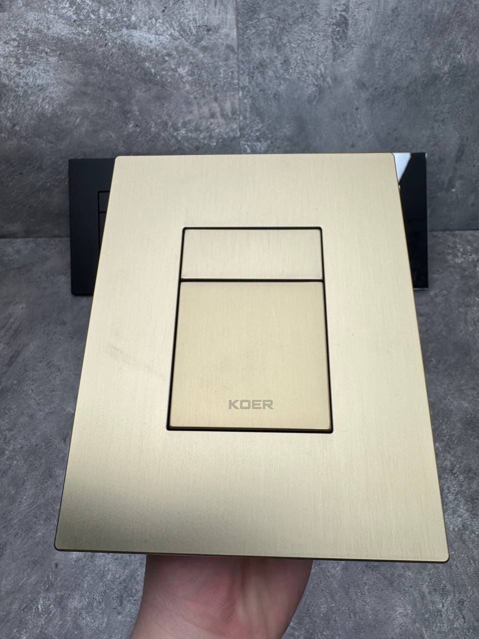 Панель змиву KOER KT-0607-12 157x198x3mm пластикова, кнопка квадратна (колір матове золото) (KR5715)