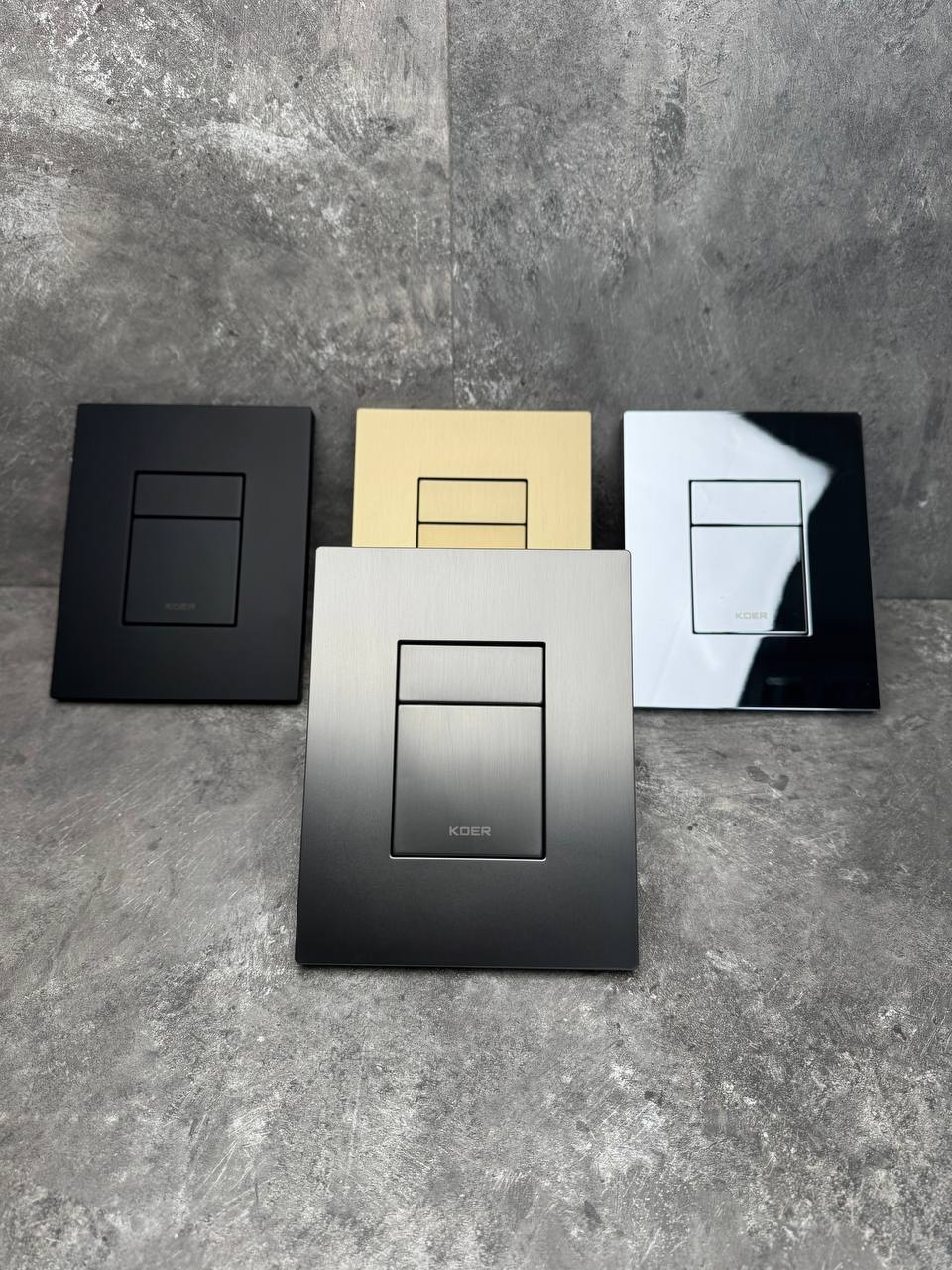 Панель змиву KOER KT-0607-12 157x198x3mm пластикова, кнопка квадратна (колір матове золото) (KR5715)